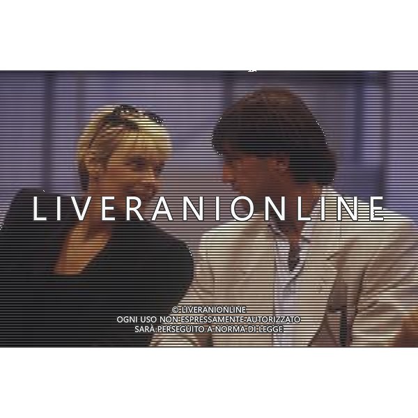 RETROSPETTIVA ROBERTA TERMALI CONDUTTRICE TELEVISIVA NELLA FOTO WALTER ZENGA ROBERTA TERMALI NELL\'ANNO 1988 NELLA TRASMISSIONE TELEVISIVA “FORZA ITALIA“ ODEON TV AG ALDO LIVERANI SAS