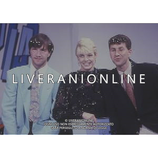 RETROSPETTIVA ROBERTA TERMALI CONDUTTRICE TELEVISIVA NELLA FOTO WALTER ZENGA ROBERTA TERMALI E FABIO FAZIO NELL\'ANNO 1988 NELLA TRASMISSIONE TELEVISIVA “FORZA ITALIA“ ODEON TV AG ALDO LIVERANI SAS