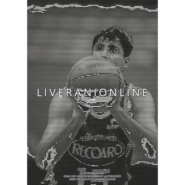 1993-1994 MILANO COPPA ITALIA DI BASKET RECOARO MILANO-GLAXO VERONA NELLA FOTO AZIONE DI GIOCO AG ALDO LIVERANI SAS
