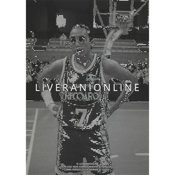 1993-1994 MILANO COPPA ITALIA DI BASKET RECOARO MILANO-GLAXO VERONA NELLA FOTO HUGO SCONOCHINI AG ALDO LIVERANI SAS