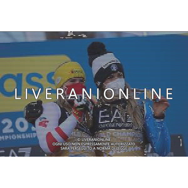 Sergio Bisi/LM - 2021 FIS Alpine World SKI Championships - Parallel Giant Slalom - Women - alpine ski race 16 February 2021 - Rumerlo, cortina (bl), Italy Photo showing: BASSINO Marta (ITA) - LIENSBERGER Katharina (AUT) Gold Medal @LM/Sergio Bisi AG ALDO LIVERANI SAS