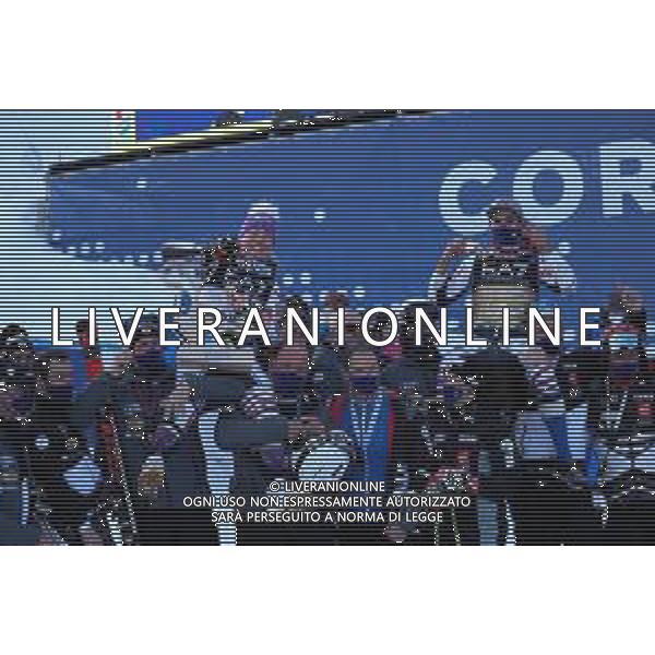 Sergio Bisi/LM - 2021 FIS Alpine World SKI Championships - Parallel Giant Slalom - Women - alpine ski race 16 February 2021 - Rumerlo, cortina (bl), Italy Photo showing: FAIVRE Mathieu (FRA) - WORLEY Tessa (FRA) @LM/Sergio Bisi AG ALDO LIVERANI SAS