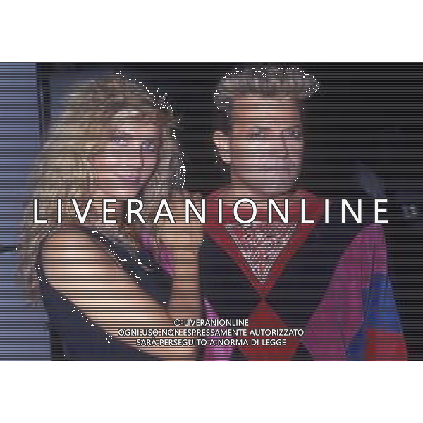 RETROSPETTIVA CRISTANO MALGIOGLIO CANTANTE NELLA FOTO CRISTIANO MALGIOGLIO CON RAMONA DELL\'ABATE NELL\'ANNO 1986 AG ALDO LIVERANI SAS