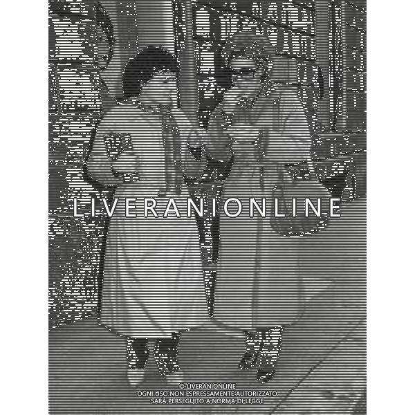 RETROSPETTIVA CRISTANO MALGIOGLIO CANTANTE NELLA FOTO CRISTIANO MALGIOGLIO CON ORNELLA VANONI A MILANO AG ALDO LIVERANI SAS