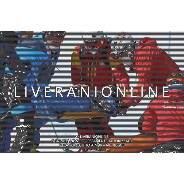 Sergio Bisi/LM - 2021 FIS Alpine World SKI Championships - Alpine Team Parallel - alpine ski race 17 February 2021 - Rumerlo, cortina d\';ampezzo (bl), Italy Photo showing: Crash Lara Della Mea @LM/Sergio Bisi AG ALDO LIVERANI SAS
