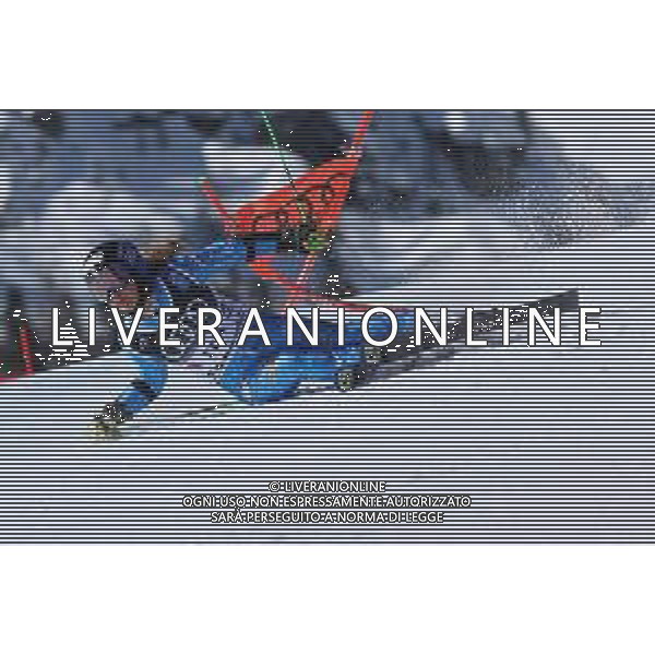 Sergio Bisi/LM - 2021 FIS Alpine World SKI Championships - Alpine Team Parallel - alpine ski race 17 February 2021 - Rumerlo, cortina d\';ampezzo (bl), Italy Photo showing: Crash Lara Della Mea @LM/Sergio Bisi AG ALDO LIVERANI SAS