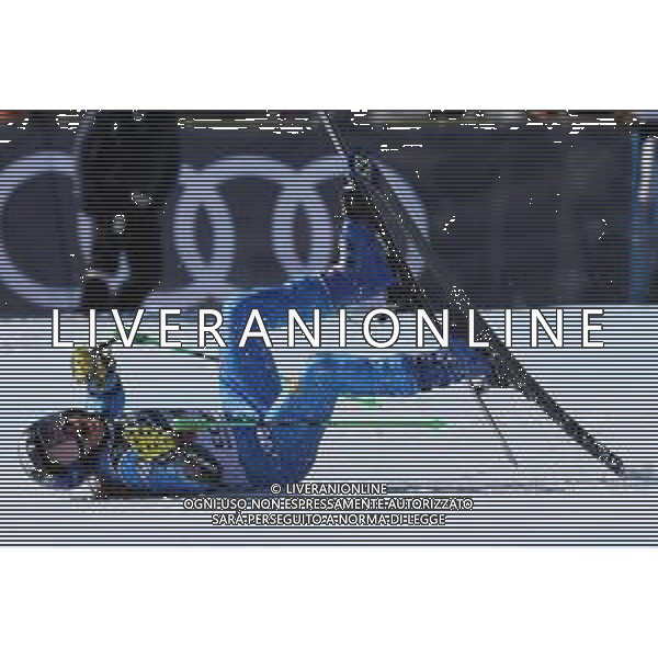 Sergio Bisi/LM - 2021 FIS Alpine World SKI Championships - Alpine Team Parallel - alpine ski race 17 February 2021 - Rumerlo, cortina d\';ampezzo (bl), Italy Photo showing: Crash Lara Della Mea @LM/Sergio Bisi AG ALDO LIVERANI SAS