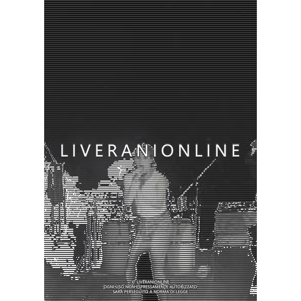 RETROSPETTIVA MIGUEL BOSE\' CANTANTE NELLA FOTO MIGUEL BOSE\' A VERONA A FESTIVALBAR NELL\'ANNO 1980  AG ALDO LIVERANI SAS 