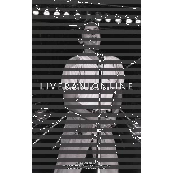 RETROSPETTIVA MIGUEL BOSE\' CANTANTE NELLA FOTO MIGUEL BOSE\' A VERONA A SAINT VINCENT NELL\'ANNO 1982  AG ALDO LIVERANI SAS 