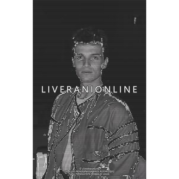 RETROSPETTIVA MIGUEL BOSE\' CANTANTE NELLA FOTO MIGUEL BOSE\' A VERONA A SAINT VINCENT NELL\'ANNO 1982  AG ALDO LIVERANI SAS 