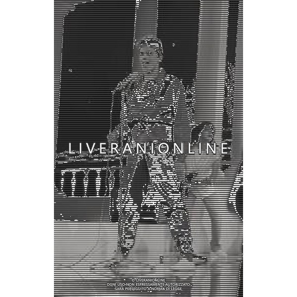 RETROSPETTIVA MIGUEL BOSE\' CANTANTE NELLA FOTO MIGUEL BOSE\' A VERONA A SAINT VINCENT NELL\'ANNO 1982  AG ALDO LIVERANI SAS 