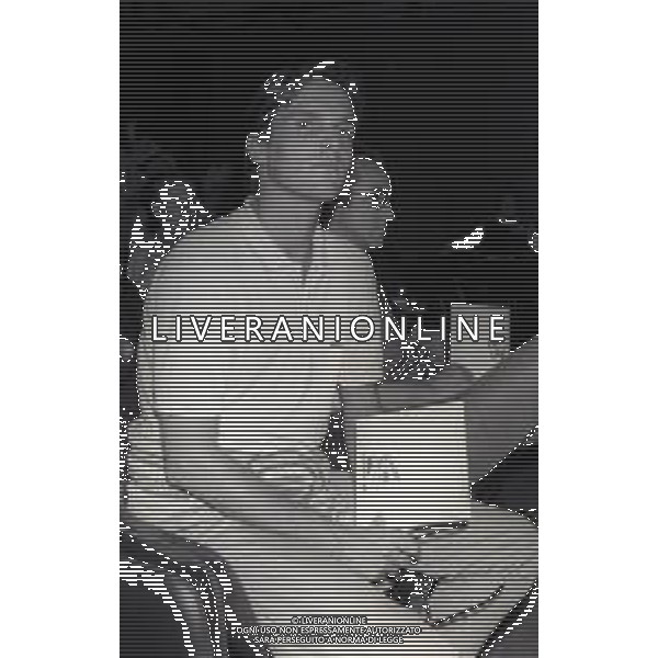 RETROSPETTIVA MIGUEL BOSE\' CANTANTE NELLA FOTO MIGUEL BOSE\' A VERONA A SAINT VINCENT NELL\'ANNO 1982  AG ALDO LIVERANI SAS 