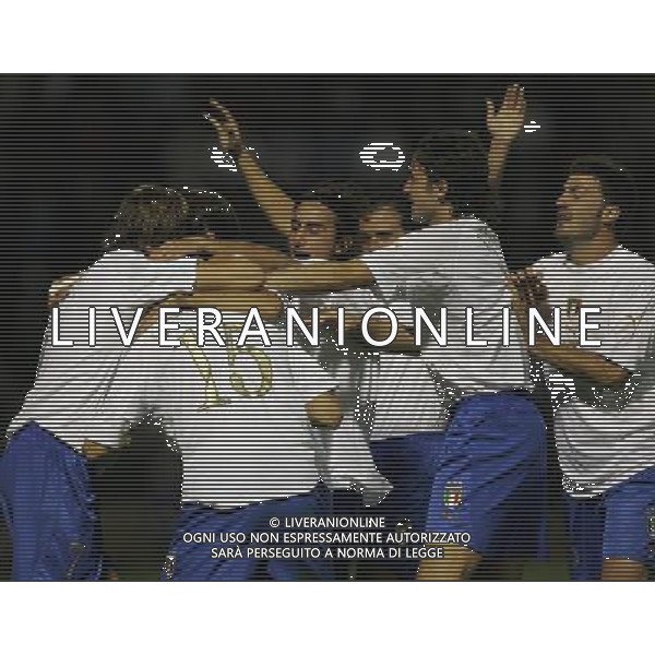 Motherwell (Scozia) 2 settembre 2005 Scozia - Italia under 21 nella foto: esultanza lazzari foto Luzzani / Ag. Aldo Liverani