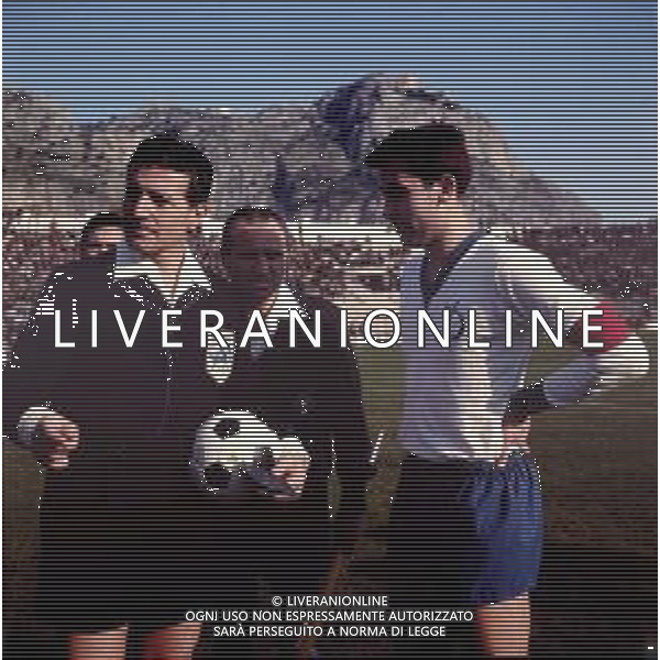 RETROSPETTIVA ARBITRO CALCIO NELLA FOTO L\'ARBITRO CONCETTO LO BELLO AGENZIA ALDO LIVERANI SAS
