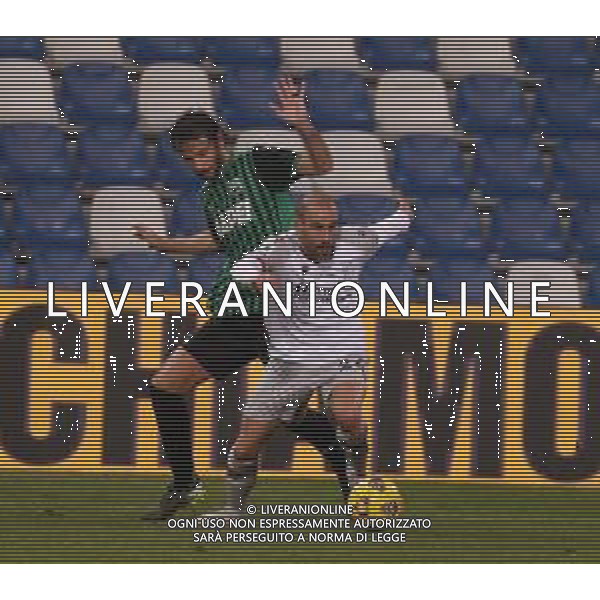 SASSUOLO - BOLOGNA CAMPIONATO CALCIO SERIE A TIM 20.02.2021 NELLA FOTO GIAN MARCO FERRARI E RODRIGO PALACIO ©SANTANDREA/AGENZIA ALDO LIVERANI SAS