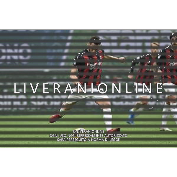Hakan Calhanoglu (Milan) Milan vs Inter Campionato Serie A TIM - 23a giornata Milano 21-02-2021 Stadio Giuseppe Meazza - San Siro foto Roberto Garavaglia/ag. Aldo Liverani sas /AGENZIA ALDO LIVERANI SAS