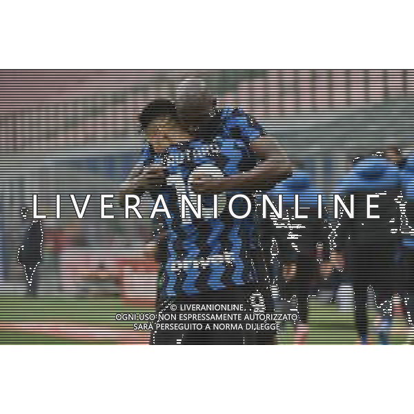 Lautaro Martinez (Inter) SX e Romelu Lukaku (Inter) DX esultano dopo il gol del 3 a 0 Milan vs Inter Campionato Serie A TIM - 23a giornata Milano 21-02-2021 Stadio Giuseppe Meazza - San Siro foto Roberto Garavaglia/ag. Aldo Liverani sas
