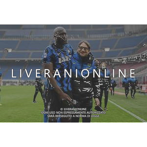 Romelu Lukaku (Inter) SX e Gianluca Conte DX Milan vs Inter Campionato Serie A TIM - 23a giornata Milano 21-02-2021 Stadio Giuseppe Meazza - San Siro foto Roberto Garavaglia/ag. Aldo Liverani sas