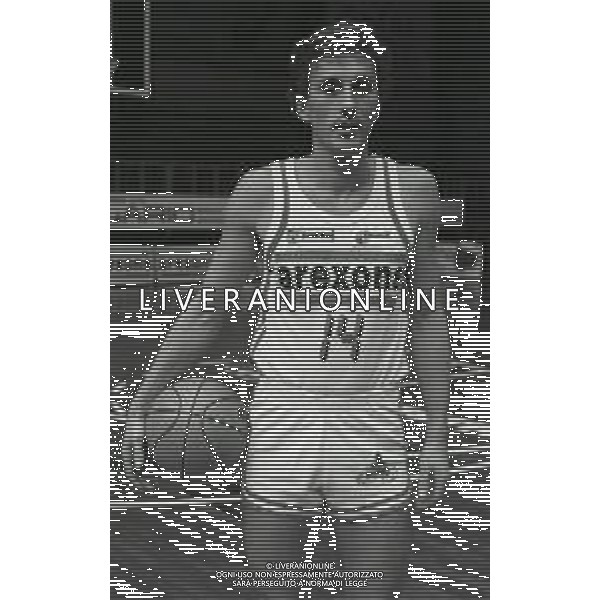 RETROSPETTIVA PIERLUIGI MARZORATI AREXONS BASKET CANTU\' NELLA FOTO PIERLUIGI MARZORATI NELL\'ANNO 1986 AG ALDO LIVERANI SAS