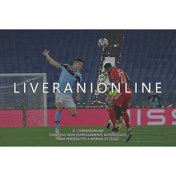 Lazio vs Bayern Monaco Champions League - Ottavi di finale Stadio Olimpico - Roma 23-02-2021 nella foto joaquin Correa anticipa Alaba ©Federico Gaetano/AGENZIA ALDO LIVERANI SAS