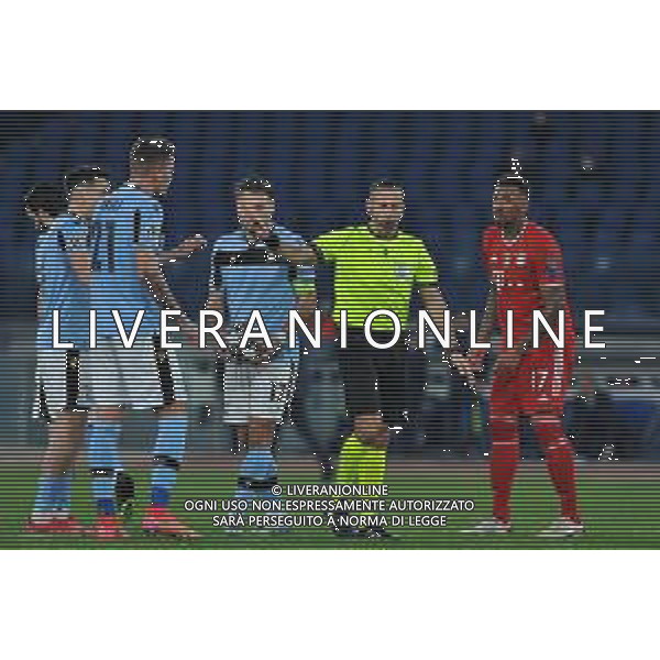 Lazio vs Bayern Monaco Champions League - Ottavi di finale Stadio Olimpico - Roma 23-02-2021 nella foto Proteste Lazio con arbitro Grinfeeld ©Federico Gaetano/AGENZIA ALDO LIVERANI SAS