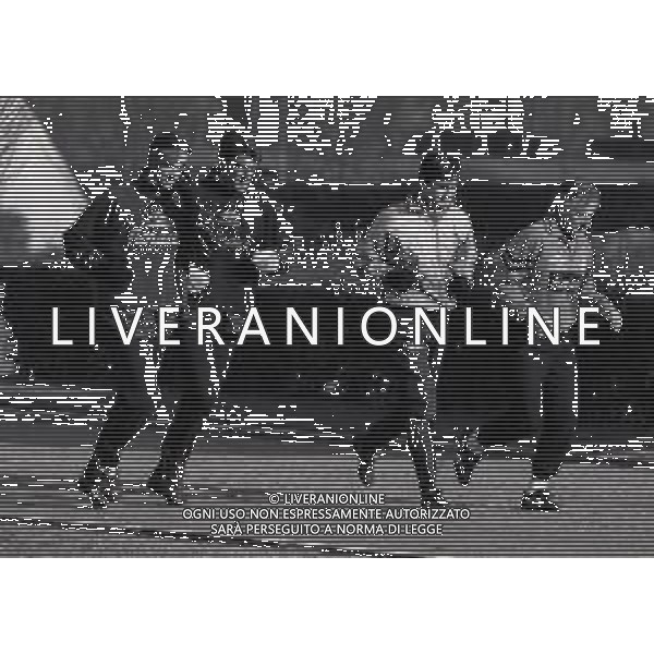 1995 APPIANO GENTILE ALLENAMENTO INTER NELLA FOTO GIORGIO FREZZOLINI-GIANLUCA PAGLIUCA-LUCA MONDINI E LUCIANO CASTELLINI PREPARATORE PORTIERI INTER AG ALDO LIVERANI SAS