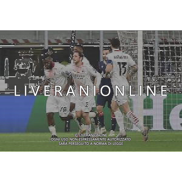 esultanza Milan dopo il gol dell\'1 a 0 Franck Kessie Milan vs Stella Rossa UEFA Europa League sedicesimi di finale - gara di ritorno Milano 25-02-2021 Stadio Giuseppe Meazza - San Siro foto Roberto Garavaglia/ag.Aldo Liverani sas /AGENZIA ALDO LIVERANI SAS
