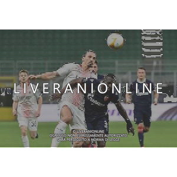 Zlatan Ibrahimovic (Milan) e Sekou Sanogo (Stella Rossa) Milan vs Stella Rossa UEFA Europa League sedicesimi di finale - gara di ritorno Milano 25-02-2021 Stadio Giuseppe Meazza - San Siro foto Roberto Garavaglia/ag.Aldo Liverani sas /AGENZIA ALDO LIVERANI SAS