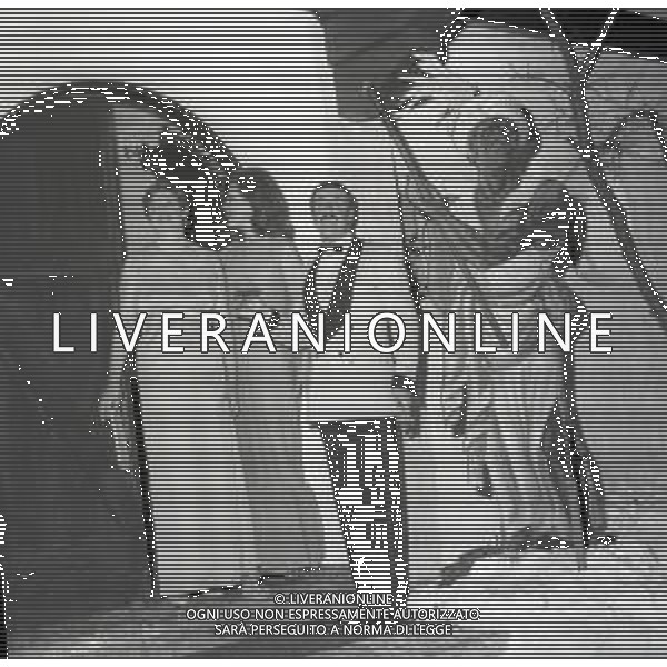 RETROSPETTIVA IRA VON FURSTENBERG ATTRICE NELLA FOTO IRA VON FURSTENBERG CON LA MADRE E IL CONTE GIOVANNI NUVOLETTI A CORTINA D\'AMPEZZO A “LADY CORTINA“ 04-01-1966 AG ALDO LIVERANI SAS