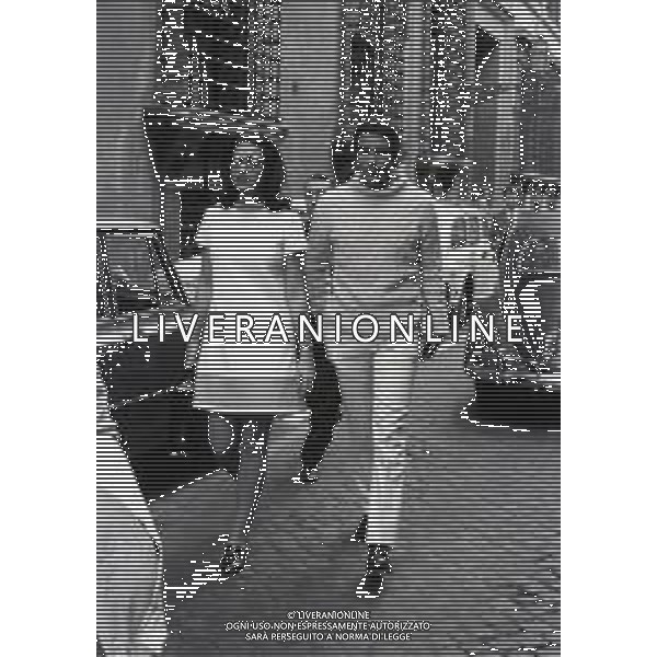 RETROSPETTIVA IRA VON FURSTENBERG ATTRICE NELLA FOTO IRA VON FURSTENBERG CON NESI A ROMA NELL\'ANNO 1968  AG ALDO LIVERANI SAS 