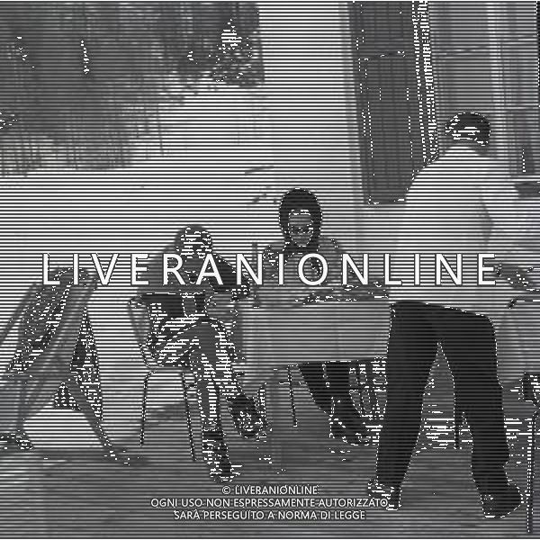 RETROSPETTIVA IRA VON FURSTENBERG ATTRICE NELLA FOTO IRA VON FURSTENBERG CON FRANCOIS D\'AULON A CORTINA D\'AMPEZZO IL GIORNO 25-12-1965 AG ALDO LIVERANI SAS 