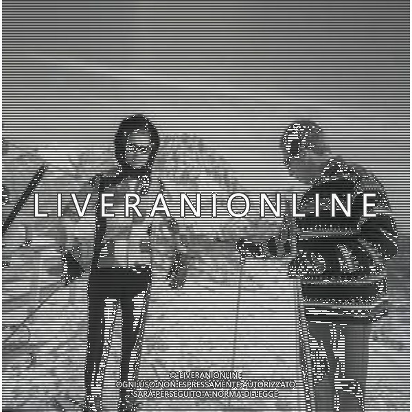 RETROSPETTIVA IRA VON FURSTENBERG ATTRICE NELLA FOTO IRA VON FURSTENBERG CON FRANCOIS D\'AULON A CORTINA D\'AMPEZZO IL GIORNO 25-12-1965 AG ALDO LIVERANI SAS 