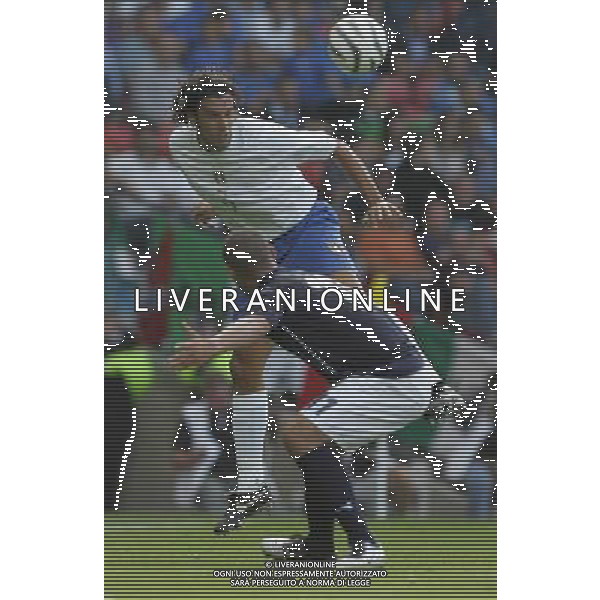 Glasgow 3 settembre 2005 Scozia - Italia qualificazioni mondiali Germania 2006 nella foto: zaccardo christian e quashie foto Luzzani / Ag. Aldo Liverani