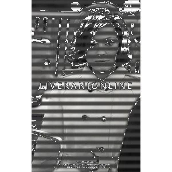 RETROSPETTIVA IRA VON FURSTENBERG ATTRICE NELLA FOTO IRA VON FURSTENBERG SUL SET DEL FILM “ A QUALSIASI PREZZO“ NELL\'ANNO 1968 A ROMA AG ALDO LIVERANI SAS
