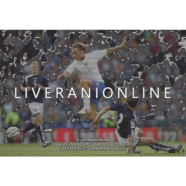 Glasgow 3 settembre 2005 Scozia - Italia qualificazioni mondiali Germania 2006 nella foto:totti e McNamara foto Luzzani / Ag. Aldo Liverani
