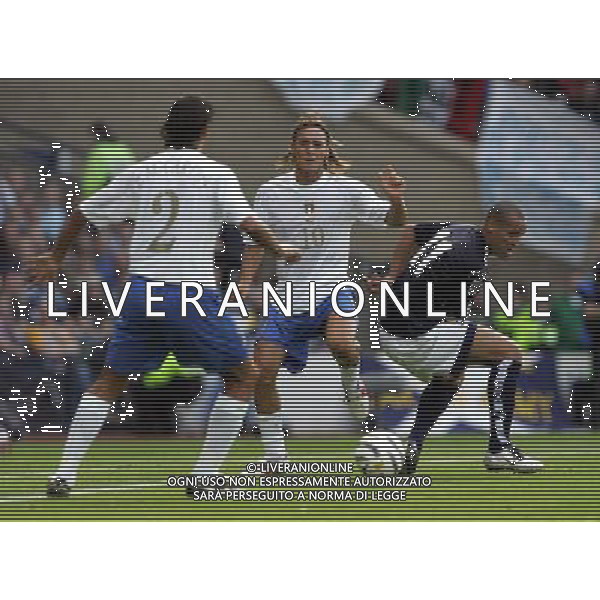 Glasgow 3 settembre 2005 Scozia - Italia qualificazioni mondiali Germania 2006 nella foto:totti zaccardo e quashie foto Luzzani / Ag. Aldo Liverani