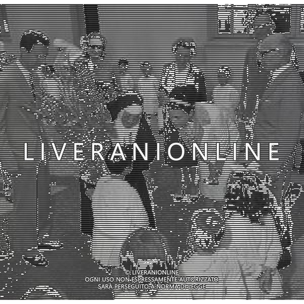 RETROSPETTIVA BEATRICE MARIA DI SAVOIA PRINCIPESSA  NELLA FOTO BEATRICE MARIA DI SAVOIA A CANELLI IN VISITA A UN ASILO INFANTILE NELL\'ANNO 1963 AG ALDO LIVERANI SAS  