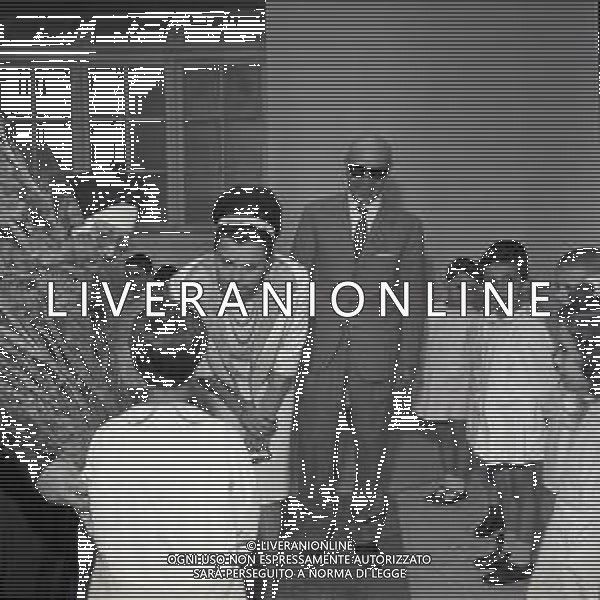 RETROSPETTIVA BEATRICE MARIA DI SAVOIA PRINCIPESSA  NELLA FOTO BEATRICE MARIA DI SAVOIA A CANELLI IN VISITA A UN ASILO INFANTILE NELL\'ANNO 1963 AG ALDO LIVERANI SAS  