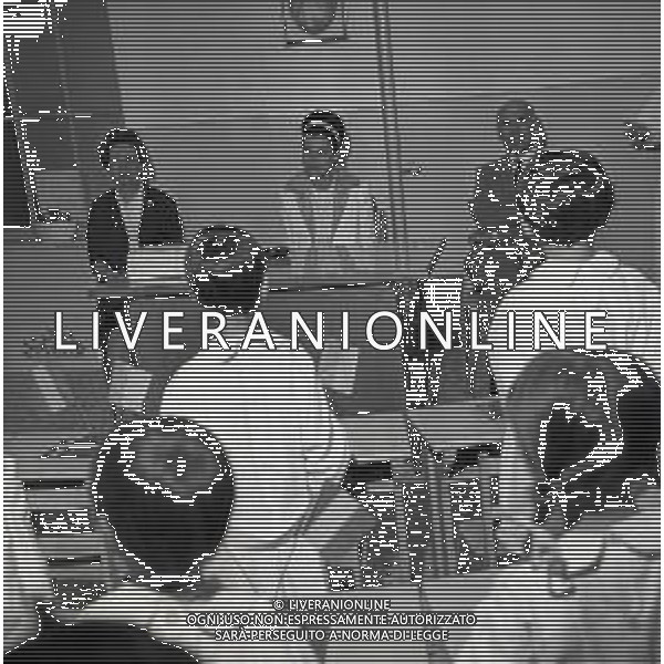 RETROSPETTIVA BEATRICE MARIA DI SAVOIA PRINCIPESSA  NELLA FOTO BEATRICE MARIA DI SAVOIA A CANELLI IN VISITA A UN ASILO INFANTILE NELL\'ANNO 1963 AG ALDO LIVERANI SAS  