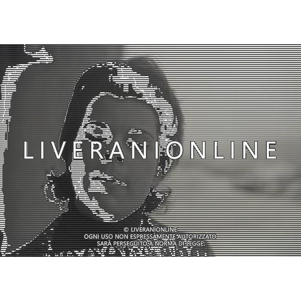 RETROSPETTIVA BEATRICE MARIA DI SAVOIA PRINCIPESSA  NELLA FOTO BEATRICE MARIA DI SAVOIA A SESTRIERE NELL\'ANNO 1963 AG ALDO LIVERANI SAS  