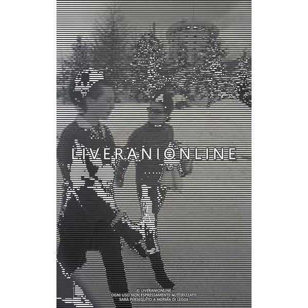 RETROSPETTIVA BEATRICE MARIA DI SAVOIA PRINCIPESSA  NELLA FOTO BEATRICE MARIA DI SAVOIA A SESTRIERE NELL\'ANNO 1963 AG ALDO LIVERANI SAS  