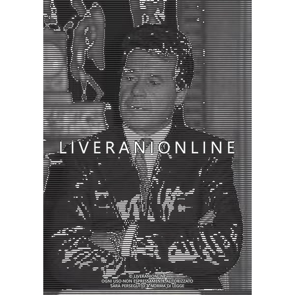 1983 RETROSPETTIVA GIANNI NARDI VICE PRESIDENTE MILAN CALCIO NELLA FOTO GIANNI NARDI VICE PRESIDENTE DEL MILAN CALCIO VISITA LA REDAZIONE DEL QUOTIDIANO IL GIORNO AG ALDO LIVERANI SAS 
