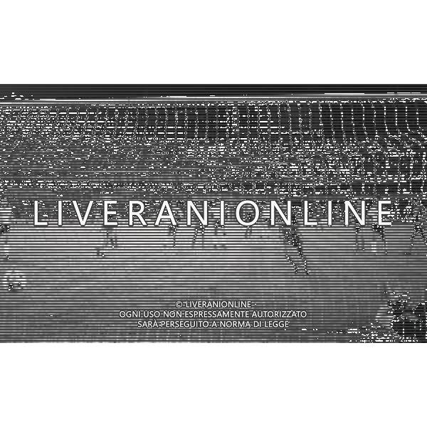 12-06-1985 VERONA QUARTI DI FINALE DI ANDATA DI COPPA ITALIA VERONA INTER 3-0 NELLA FOTO RIGORE GIUSEPPE GALDERISI AG ALDO LIVERANI SAS