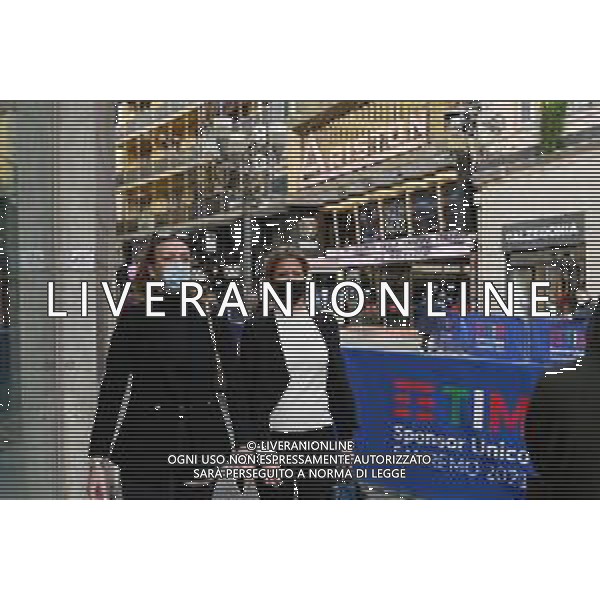 La citta’ di Sanremo in zona arancio rinforzato durante i giorni del 71mo Festival della Canzone Italiana Sanremo 2021, la misura e’ stata adottata per cercare di contenere il numero di contagi della pandemia di Coronavirus Covid-19 nella foto il Teatro Ariston Sanremo (IM) 04-03-2021 foto Roberto Garavaglia/ag. Aldo Liverani sas