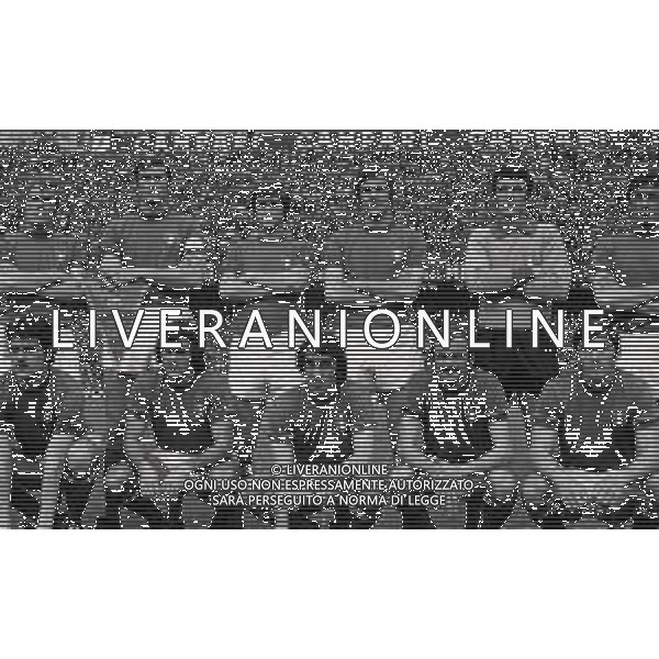 03-03-1973 GENOVA QUALIFICAZIONI MONDIALI DI CALCIO ITALIA LUSSEMBURGO 5-0 NELLA FOTO FORMAZIONE ITALIA DA SIN IN PIEDI ROMEO BENETTI-GIACINTO FACCHETTI-GIANNI RIVERA-LUCIANO SPINOSI-DINO ZOFF-E GIGI RIVE SED DA SIN. FABIO CAPELLO-GIUSEPPE SABADINI-PIETRO ANASTASI-SANDRO MAZZOLA-TARCISIO BURGNICH AG ALDO LIVERANI SAS