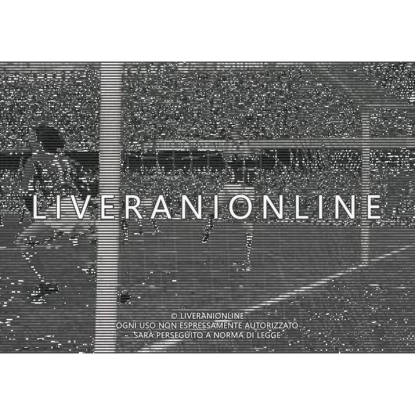 03-03-1973 GENOVA QUALIFICAZIONI MONDIALI DI CALCIO ITALIA LUSSEMBURGO 5-0 NELLA FOTO PARATA ZENDER AG ALDO LIVERANI SAS