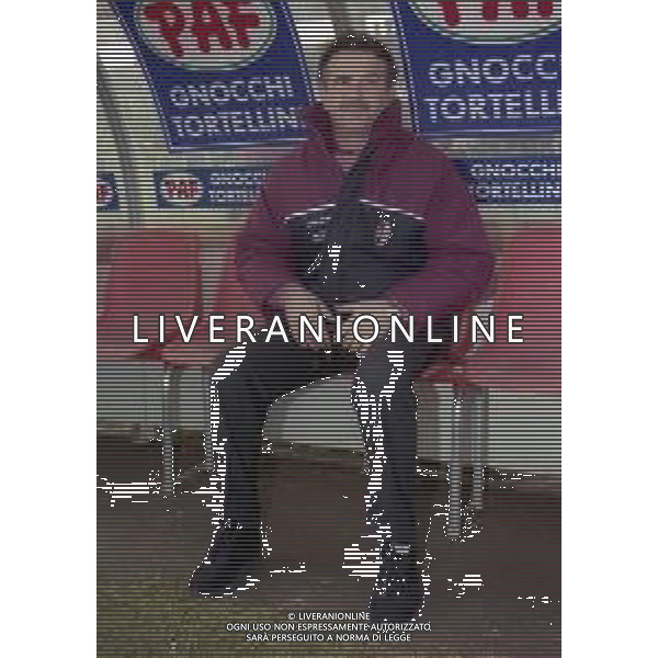 RETROSPETTIVA EMILIANO MONDONICO ALLENATORE TORINO CALCIO NELLA FOTO EMILIANO MONDONICO ALLENATORE TORINO CALCIO NELL\'ANNO 1998 AG ALDO LIVERANI SAS
