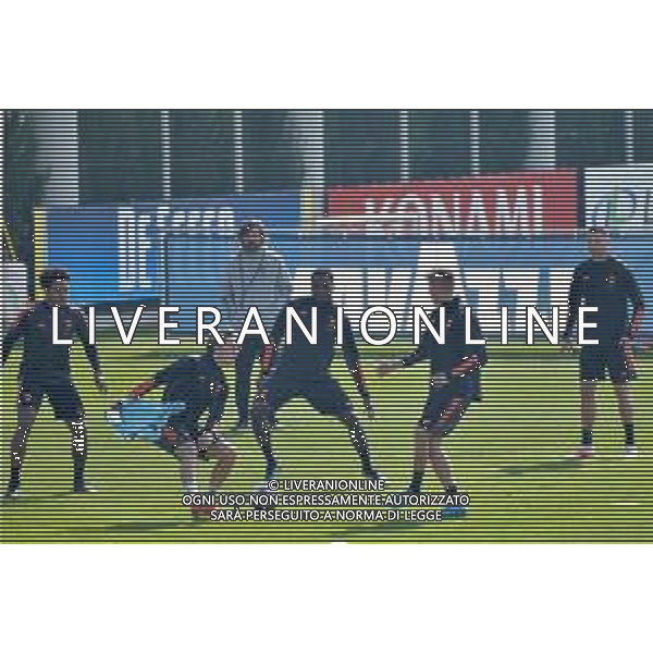 Torino 08.03.2021 Centro Sportivo Continassa Alessandro Falzone/Ag. Aldo Liverani sas Allenamento di vigilia del match Juventus vs Porto Nella foto: Andrea Pirlo-Cristiano Ronaldo e Weston Mckennie con i ragazzi della Under 23