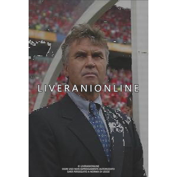 GWANGJU (corea del sud) 22/06/2002 MONDIALI CALCIO 2002 SPAGNA - COREA DEL SUD NELLA FOTO HIDDINK GUUS ALLENATORE COREA AGENZIA ALDO LIVERANI SAS