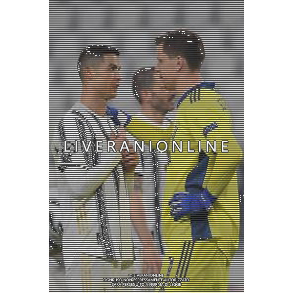 ©Alessandro Falzone/Agenzia Aldo Liverani Torino 09.03.2021 Stadio Allianz Stadium Juventus vs Porto Ritorno Ottavi di Finale Champions League 2020-2021 Nella foto : SZCZESNY-RONALDO CRISTIANO ©FALZONE/AGENZIA ALDO LIVERANI SAS